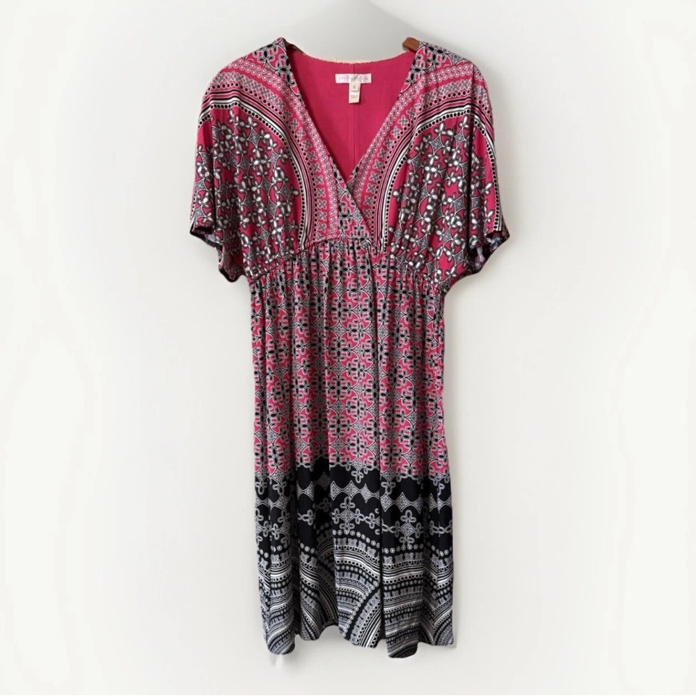 London Times Black,white and pink empire waist dress